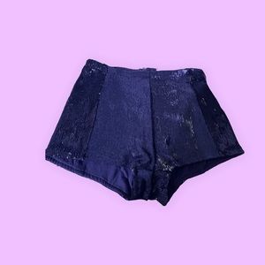 Silence and noise size small sequin shorts